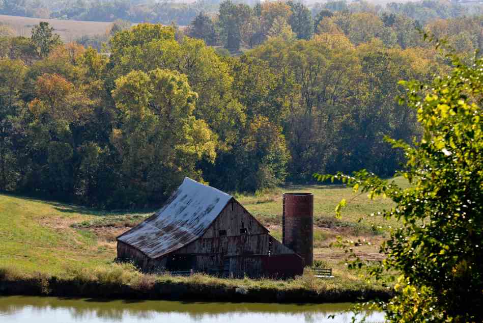 Missouri River Country near Glasgow takes on the rolling pitch of waves.