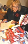 Jan Brewer signs her new book Scorpions for&nbsp;Breakfast