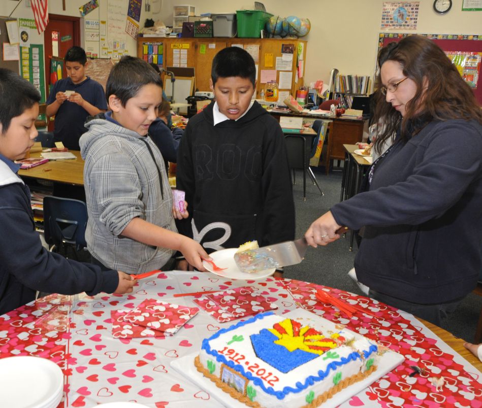 Tohono Oodham Students celebrates 100 years of Statehood