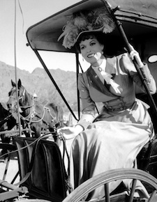 FILMING OF MCCLINTOCK MAUREEN ODOWD AND JOHN WAYNE