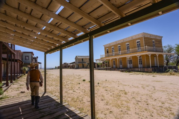 MESCAL FRANK BROWN-3952-2